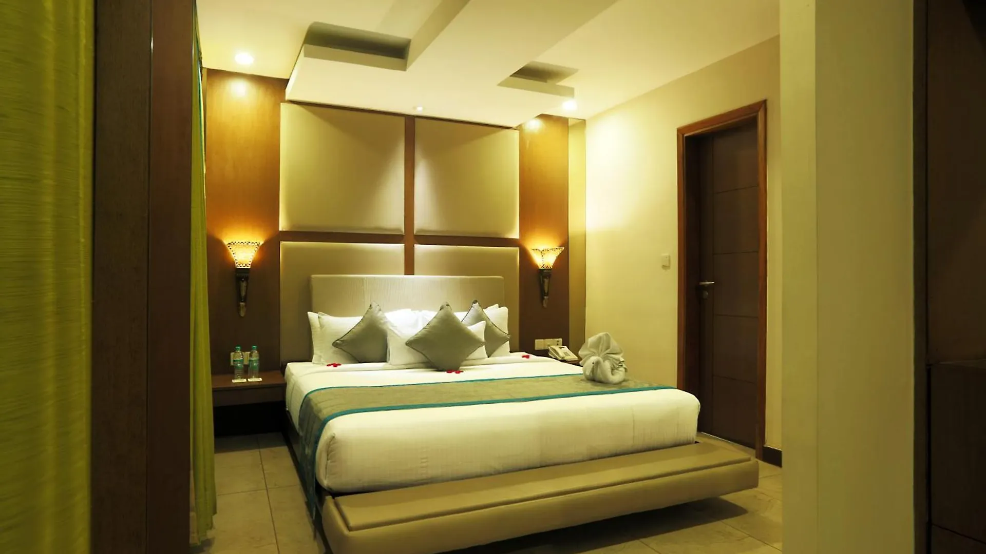 Hotel West Inn Residency Delhi International Airport New Delhi 3*,